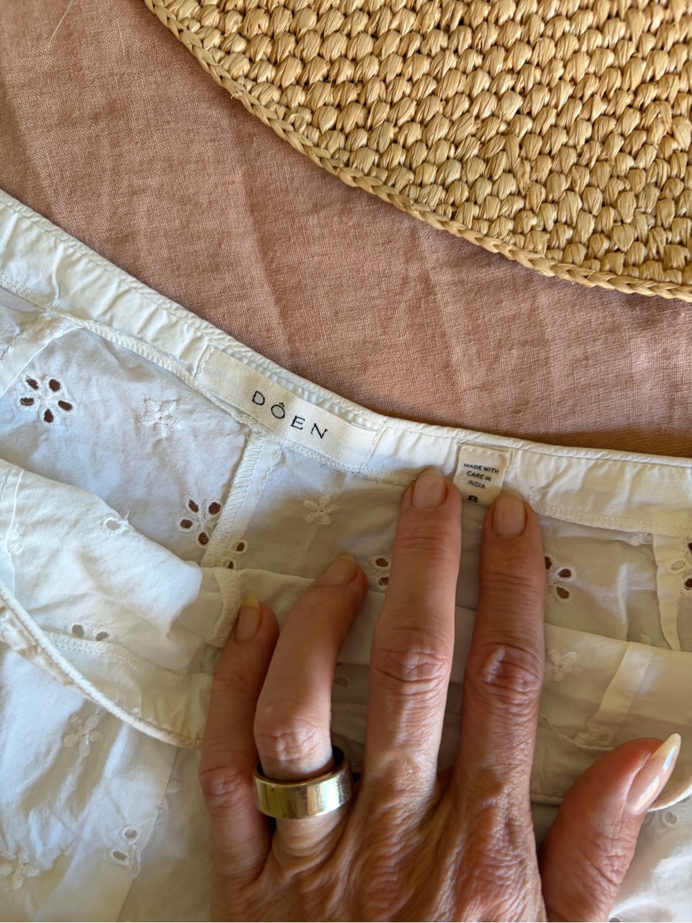 Dôen Arbre Short in Salt - White Eyelet Cotton Shorts - Picture 5 of 6